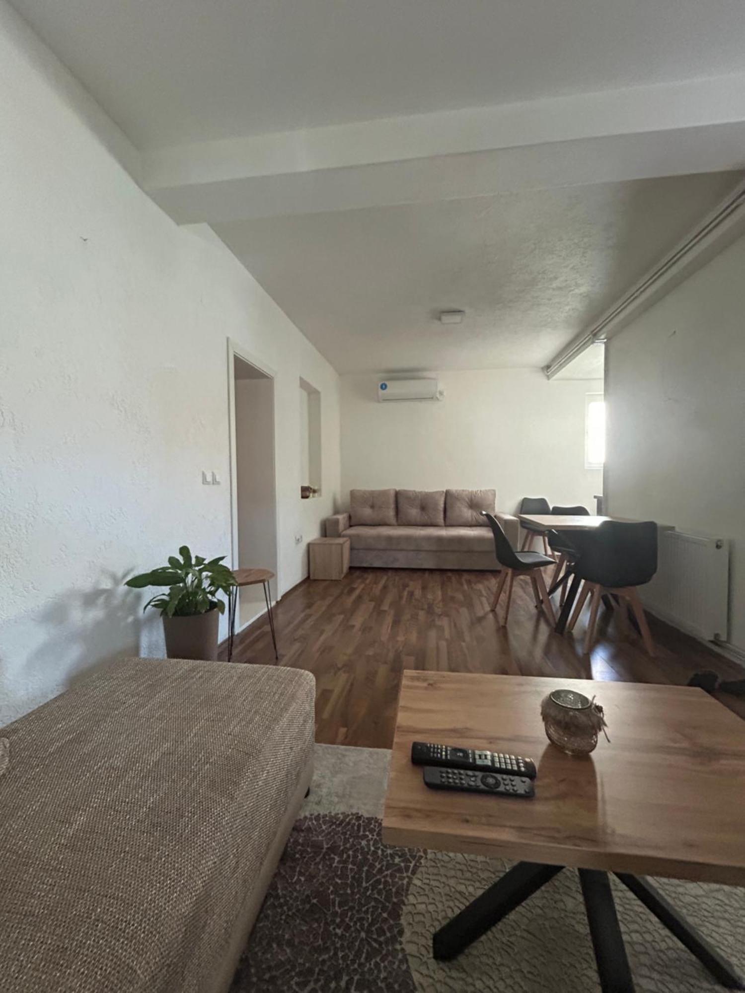 K&M Apartment أوهغيد المظهر الخارجي الصورة