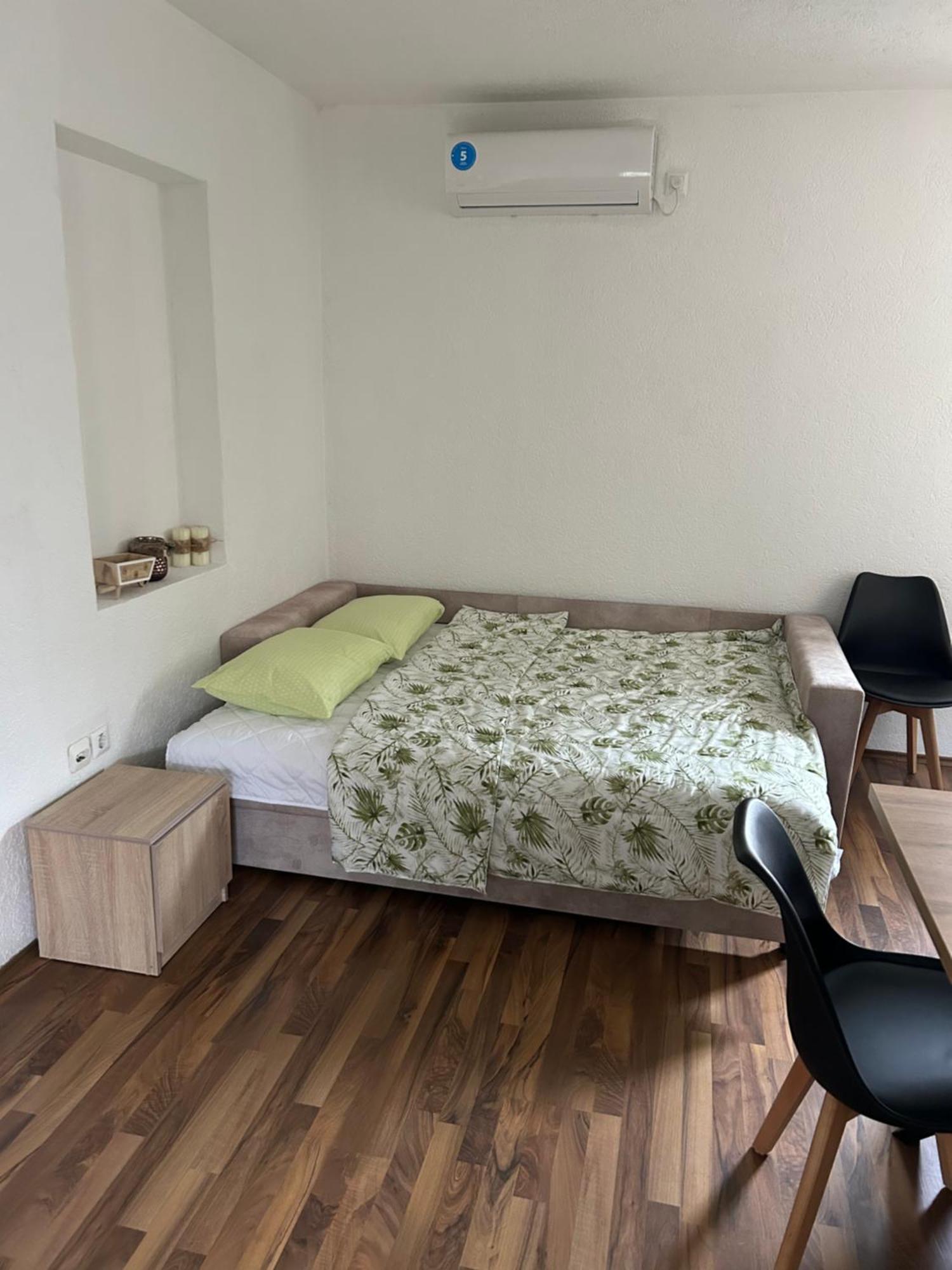 K&M Apartment أوهغيد المظهر الخارجي الصورة